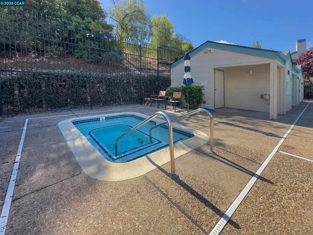 $299,000 | 1420 Bel Air Drive, Unit 207, Concord, CA 94521