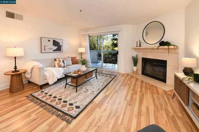 $299,000 | 1420 Bel Air Drive, Unit 207, Concord, CA 94521