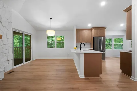 $374,900 | 122 Hale Mountain Court, Hiram, GA 30141