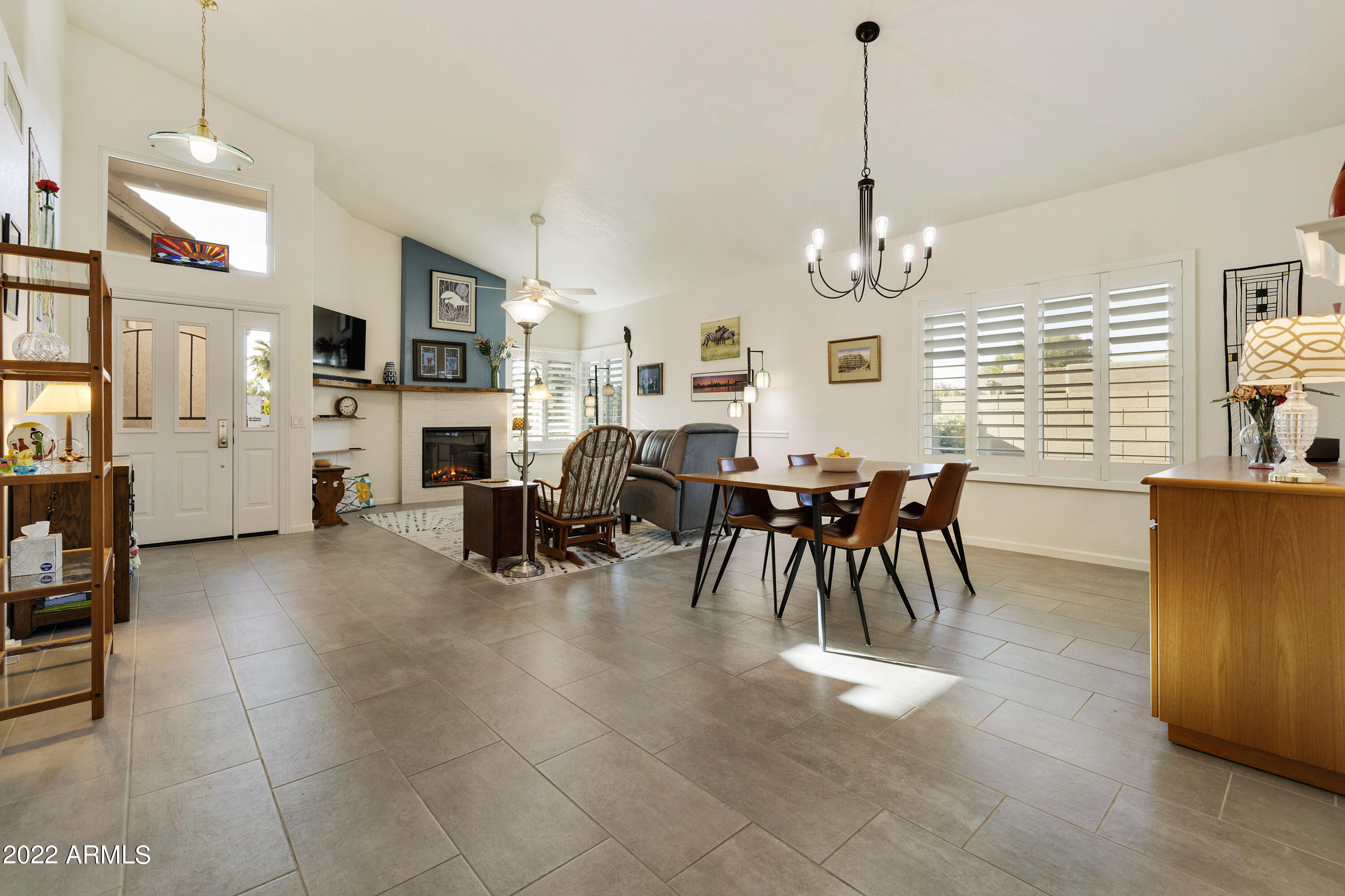 25608 East Spring Creek Road Chandler, AZ 85248 - Photo 10 of 41 Great Room