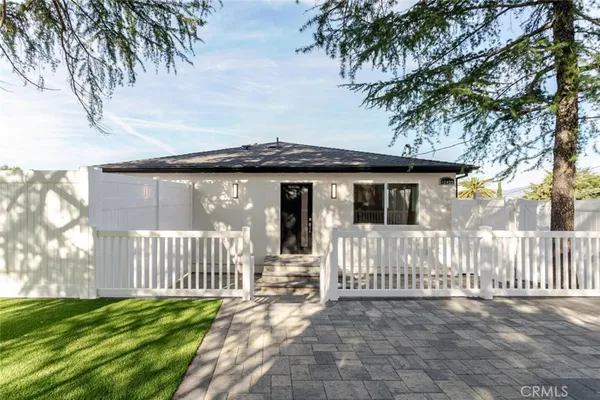 $4,500 | 10425 Pinyon Avenue, Tujunga, CA 91042