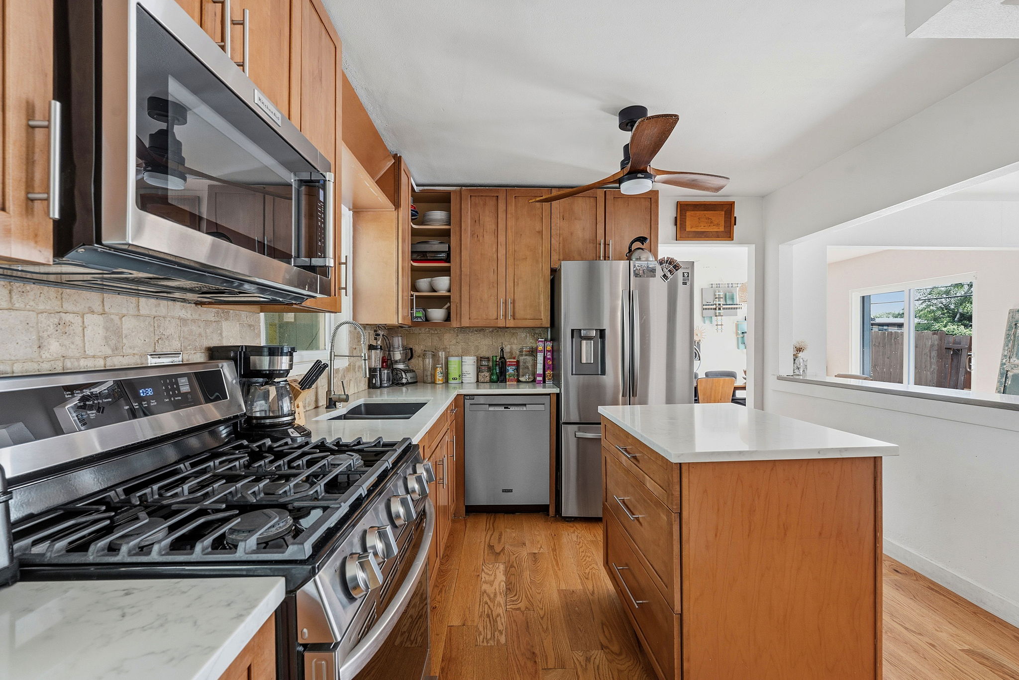 2800 West 50th Street Austin, TX 78731 - Photo 6 of 24