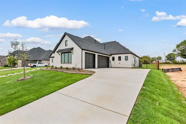 $525,000 | 149 Highgate Court, Boyd, TX 76023