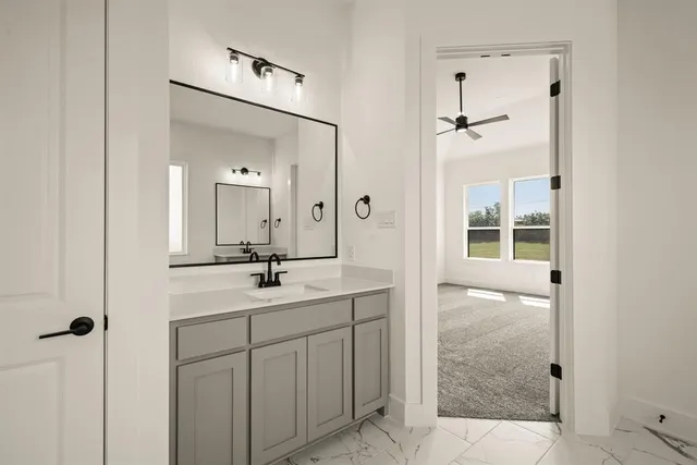 $525,000 | 149 Highgate Court, Boyd, TX 76023