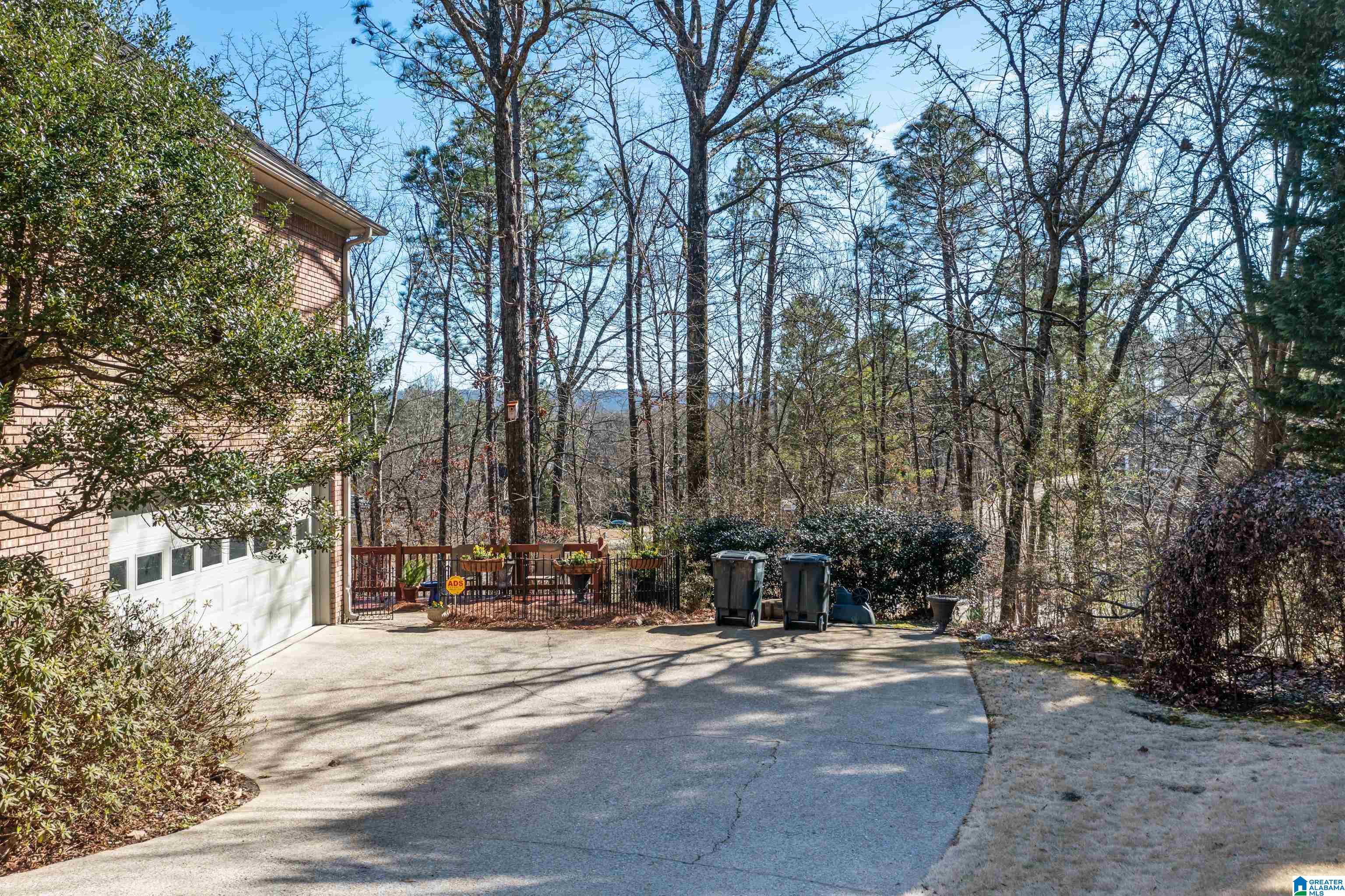 517 Meadow Ridge Circle Birmingham, AL 35242 - Photo 39 of 46