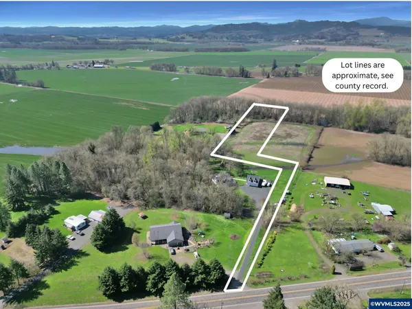 $229,900 | 99 West Highway 99, Junction City, OR 97448