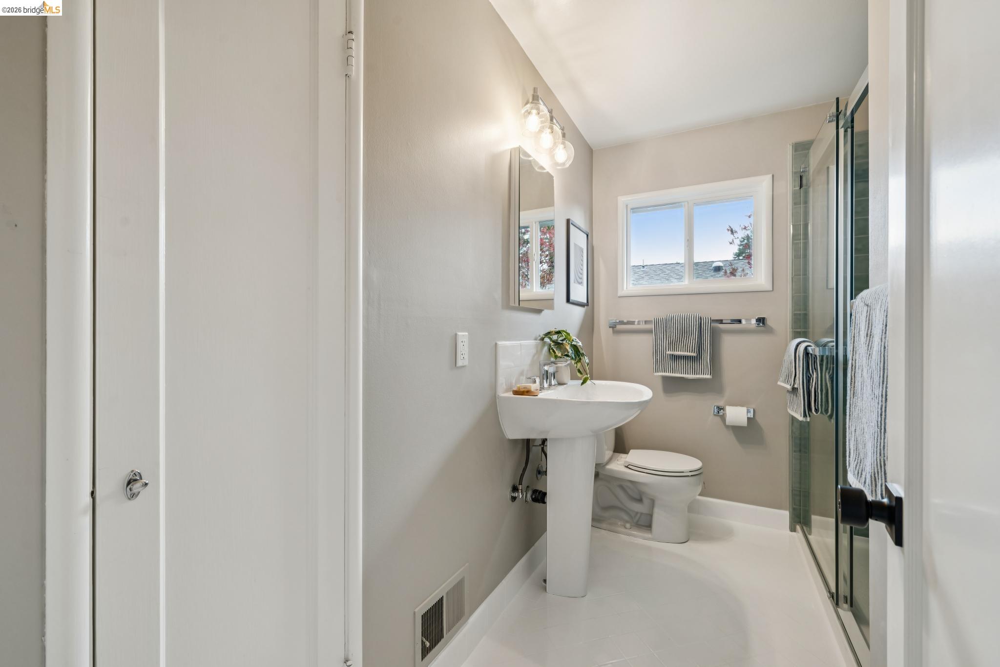 1427 Summit Road Berkeley, CA 94708 - Photo 40 of 84
