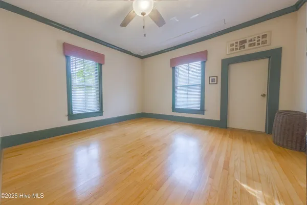 $245,000 | 907 Smyrna Drive, Whiteville, NC 28472