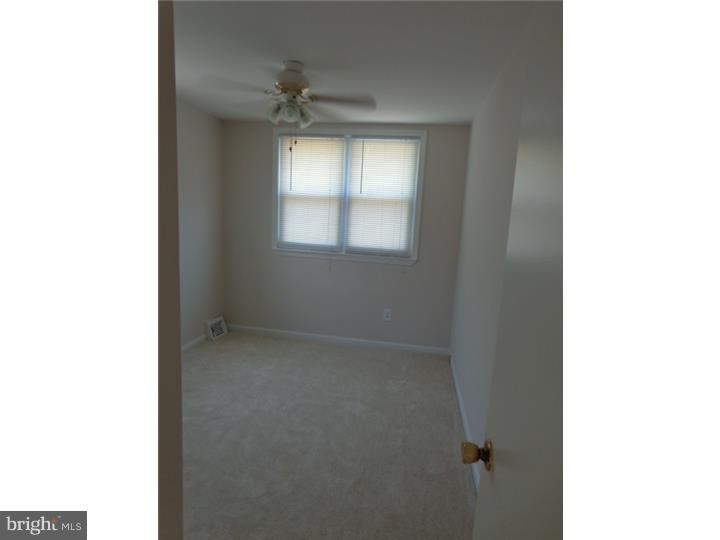 4143 Farmdale Road Philadelphia, PA 19154 - Photo 14 of 25 Bedroom 2