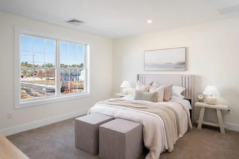 $429,000 | 13 Suffolk Drive, Unit 8, Concord, NH 03303