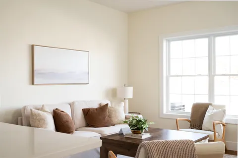 $429,000 | 13 Suffolk Drive, Unit 8, Concord, NH 03303