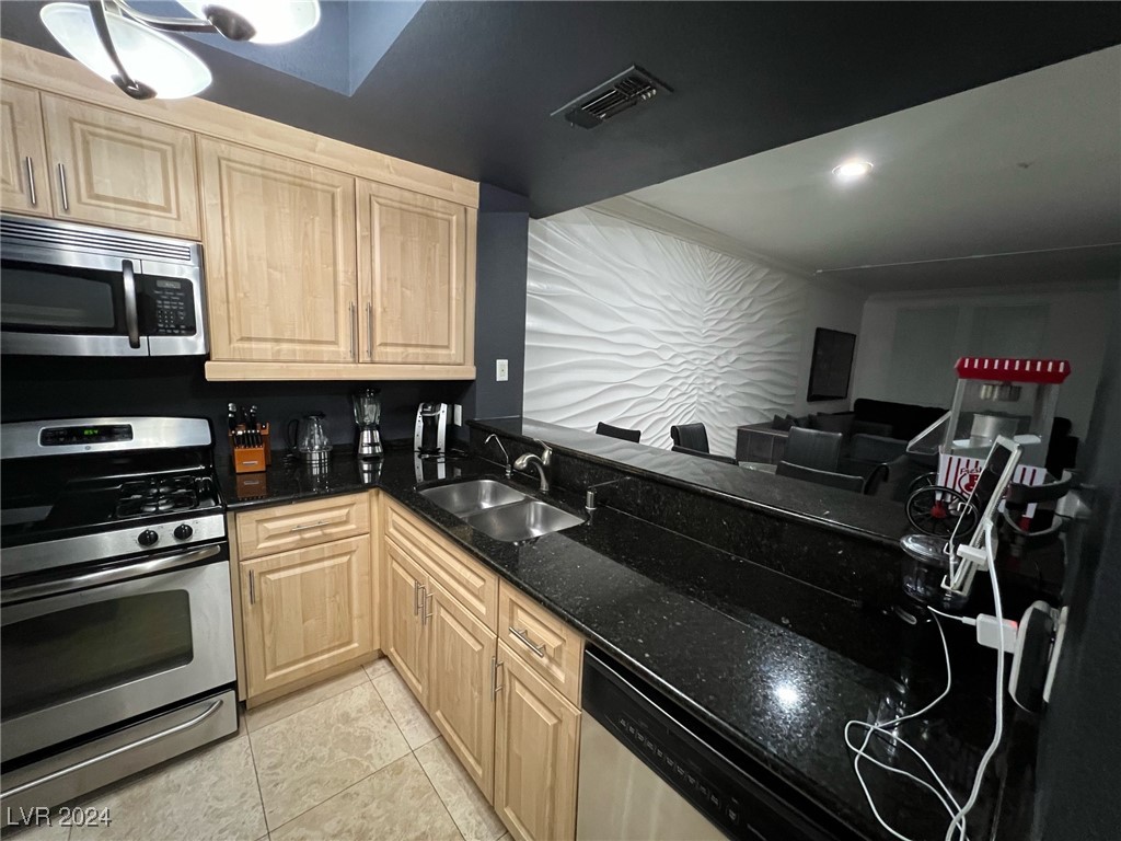 210 East Flamingo Road, Unit 306 Las Vegas, NV 89169 - Photo 1 of 51 Gallery Image 1