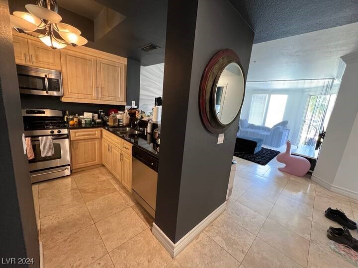 210 East Flamingo Road, Unit 306 Las Vegas, NV 89169 - Photo 8 of 51 Gallery Image 8