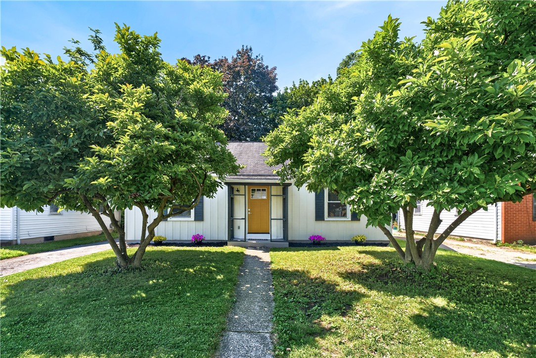 355 Falstaff Road Irondequoit, NY 14609 - Photo 2 of 27 Beautifully renovated Cape Cod home in East Ironde