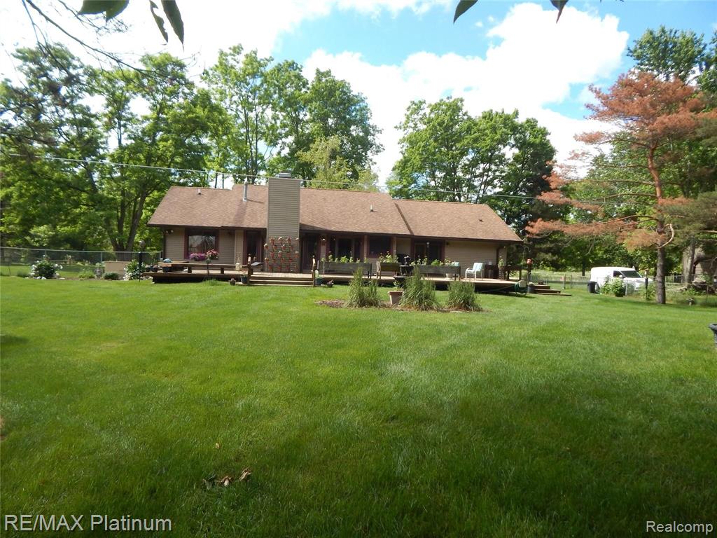 9073 Townley Road Fenton, MI 48430 - Photo 55 of 68