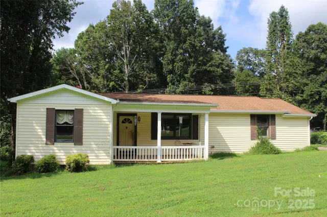 $229,900 | 2556 Highway 126, Morganton, NC 28655