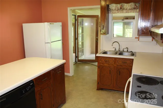 $229,900 | 2556 Highway 126, Morganton, NC 28655