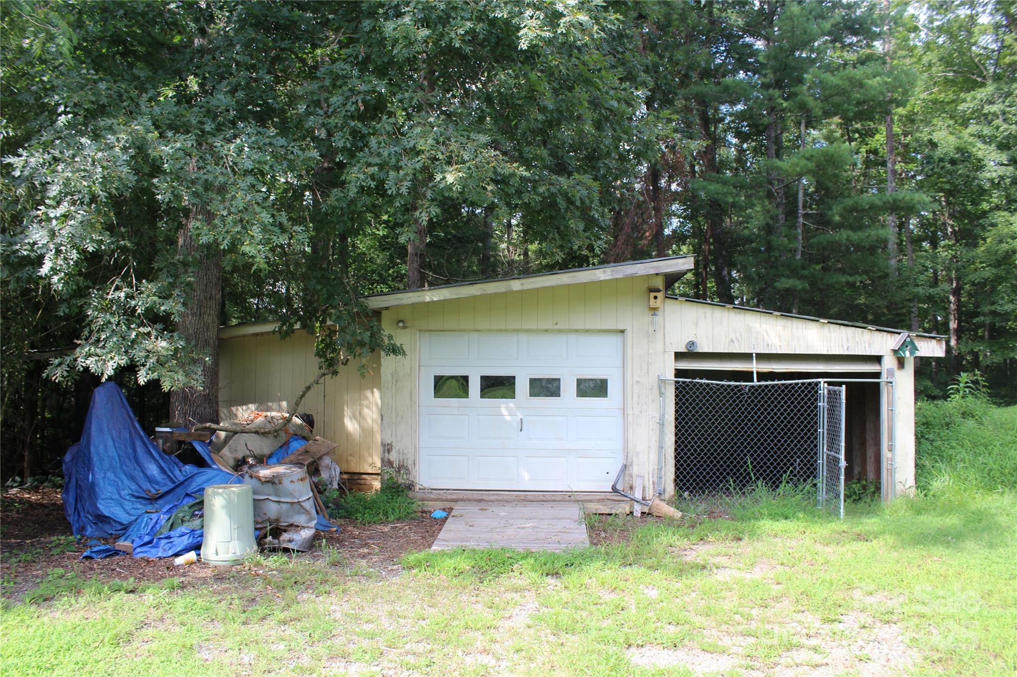 2556 Highway 126 Morganton, NC 28655 - Photo 22 of 28