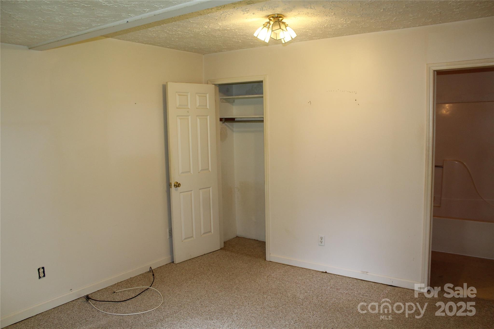 2556 Highway 126 Morganton, NC 28655 - Photo 8 of 28