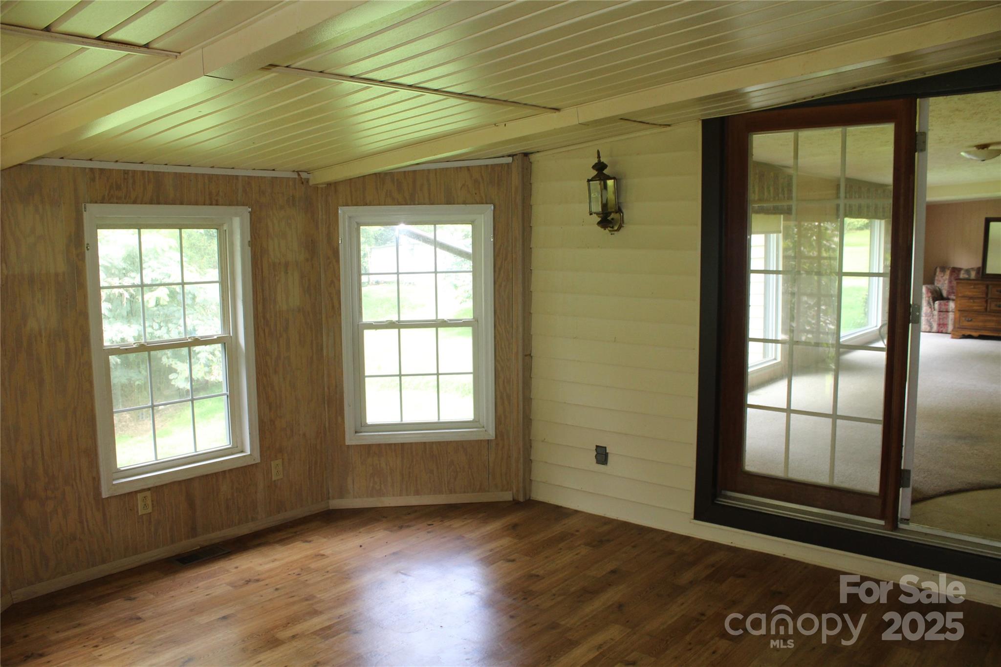 2556 Highway 126 Morganton, NC 28655 - Photo 10 of 28