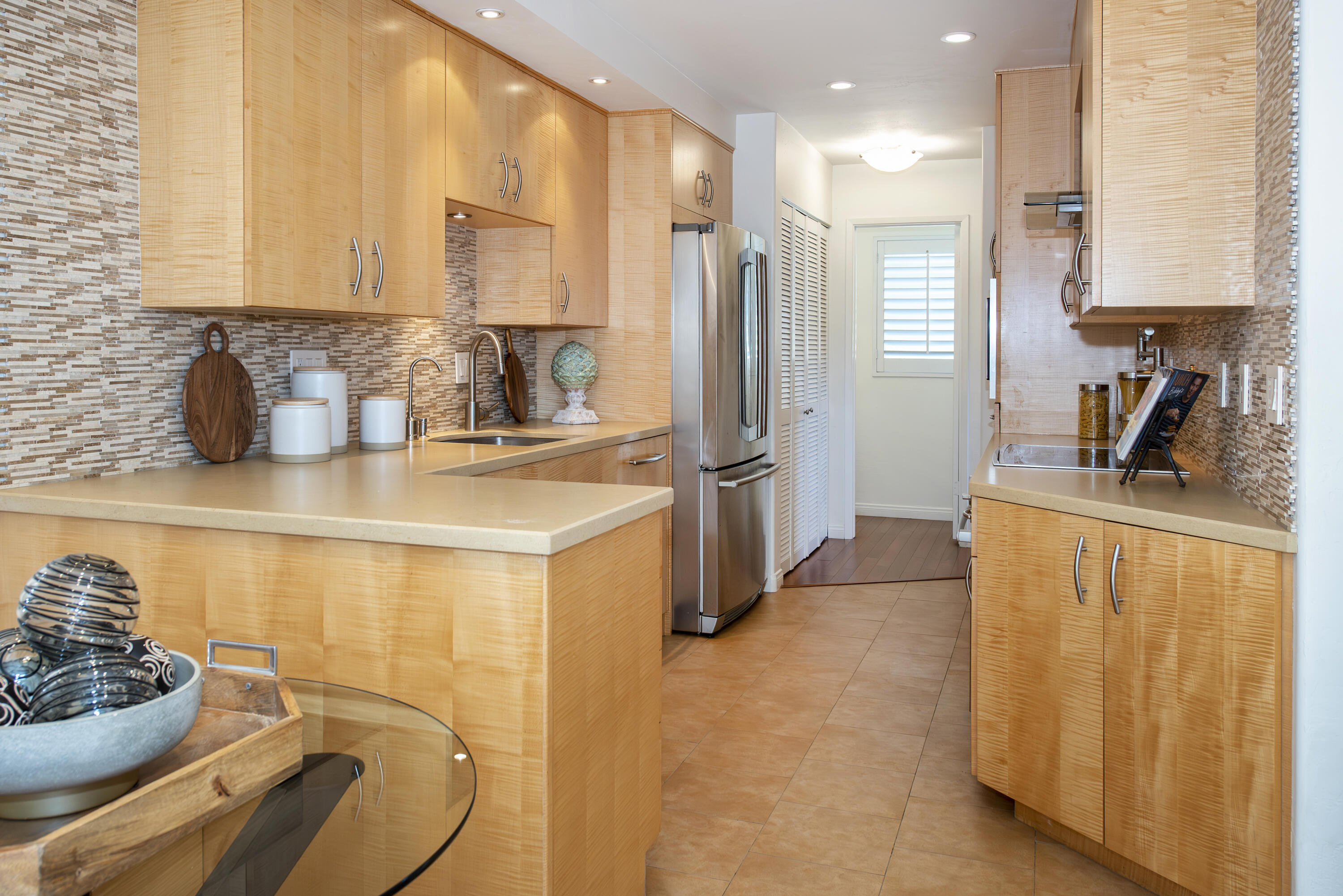 69 North San Marcos Road, Unit B Santa Barbara, CA 93111 - Photo 3 of 11 6print
