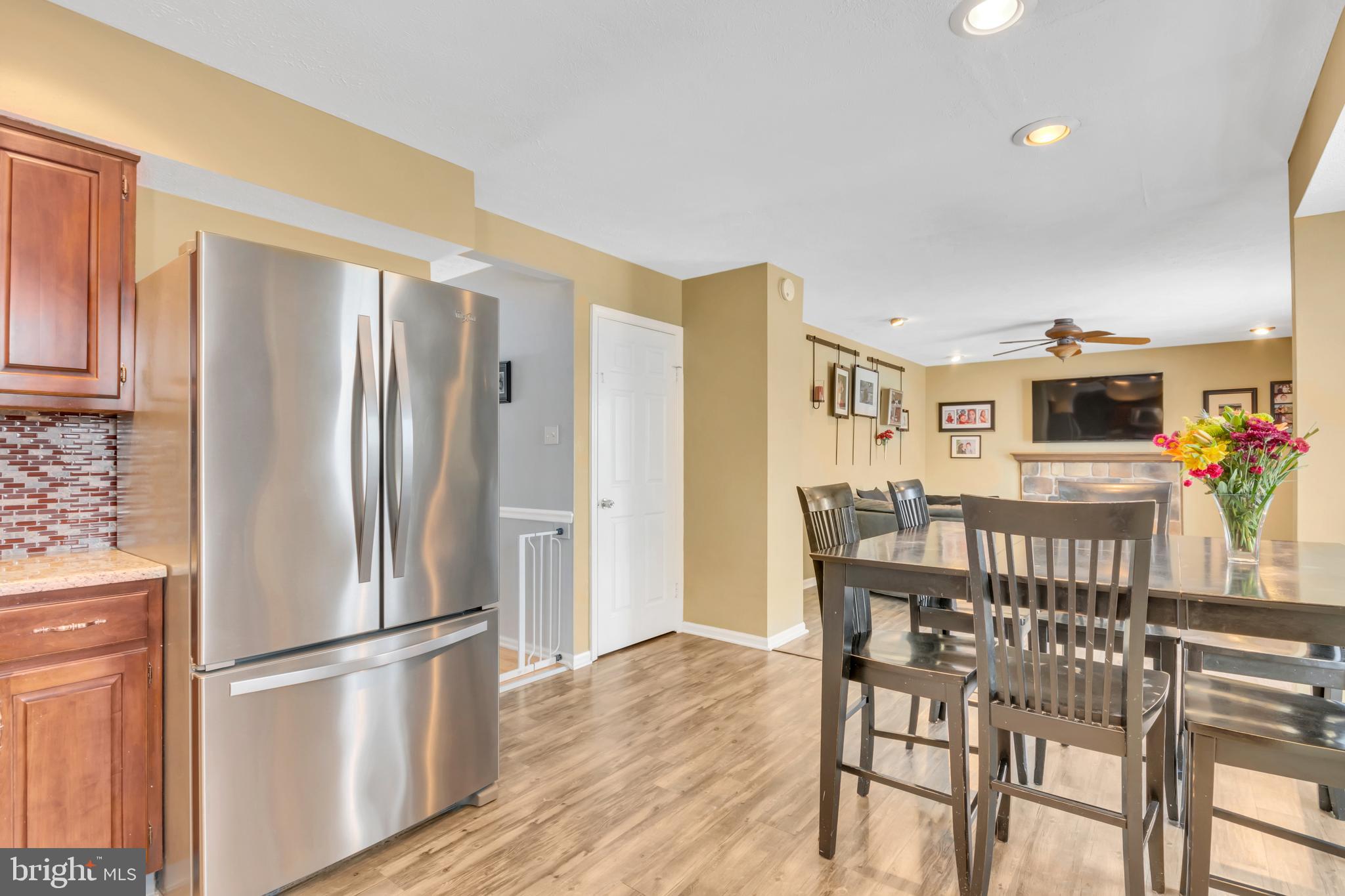 310 Glasgow Road Williamstown, NJ 08094 - Photo 6 of 29 Gallery Image 6