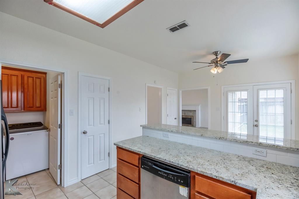 3941 Ridgmar Lane Abilene, TX 79606 - Photo 16 of 40