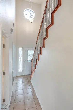 $2,650 | 3941 Ridgmar Lane, Abilene, TX 79606