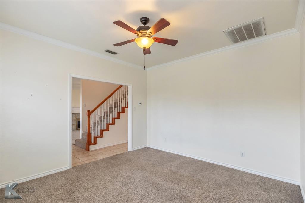 3941 Ridgmar Lane Abilene, TX 79606 - Photo 8 of 40
