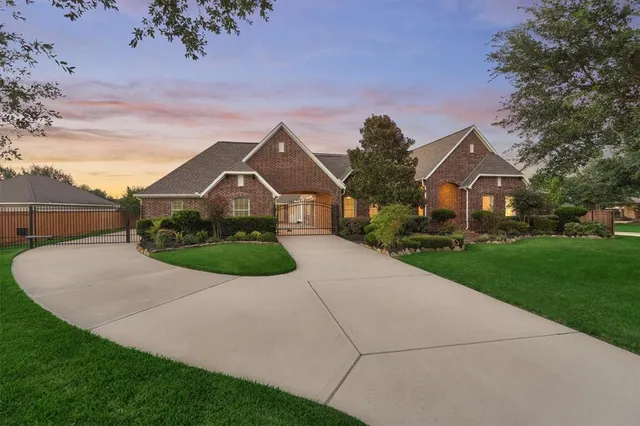 a view of a park with tree s
