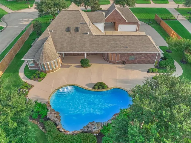 $5,800 | 20806 East Cameron Ridge Drive, Cypress, TX 77433