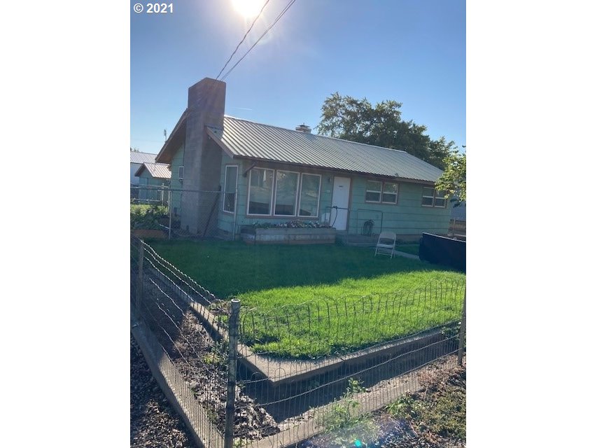 802 Southwest Cedar Street Pilot Rock, OR 97868 - Photo 2 of 32 Gallery Image 2