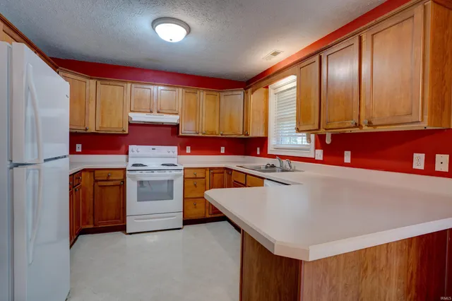 $269,000 | 215 Tinsel Circle, Santa Claus, IN 47579