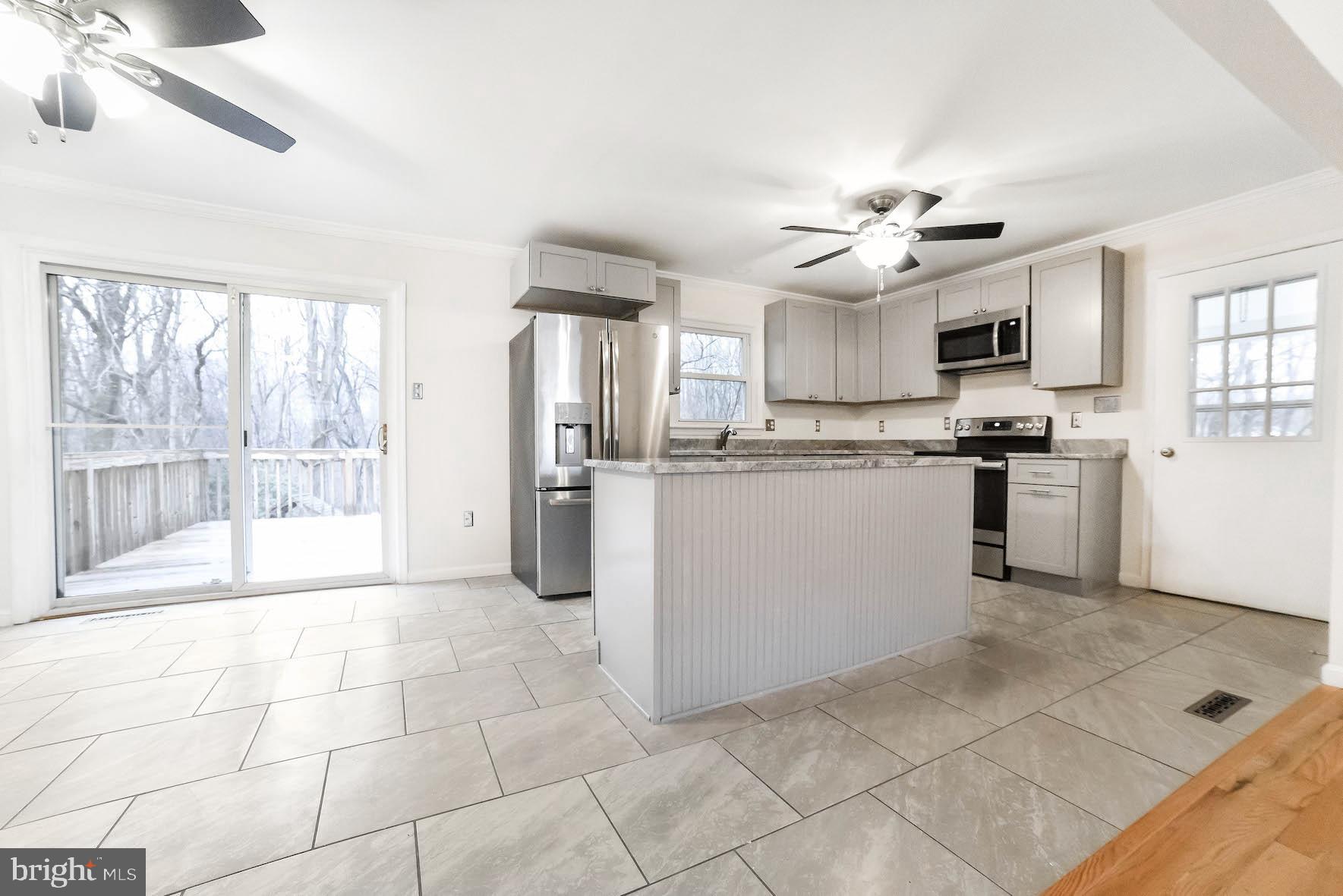 171 Sheckells Road Huntingtown, MD 20639 - Photo 5 of 34