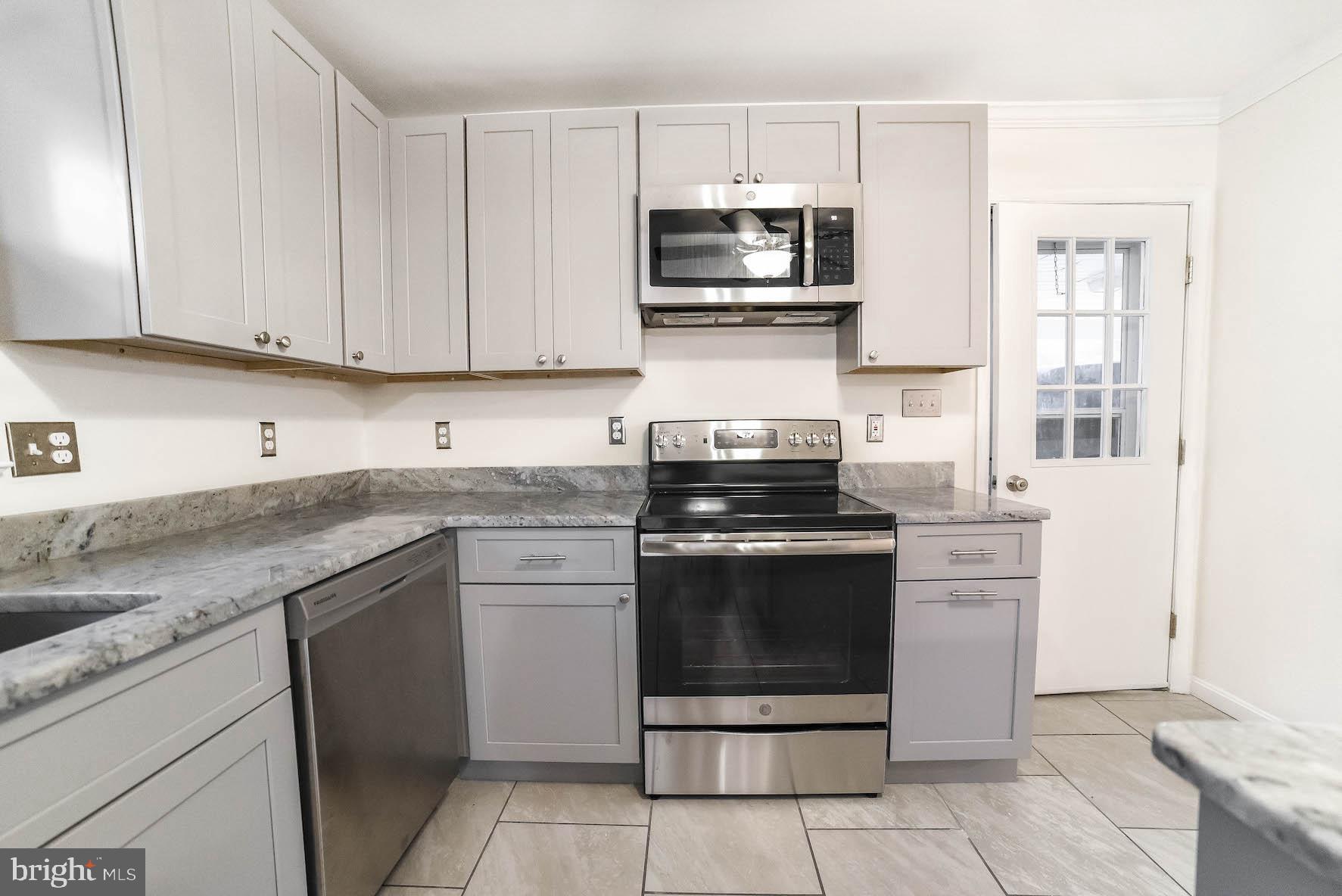 171 Sheckells Road Huntingtown, MD 20639 - Photo 7 of 34