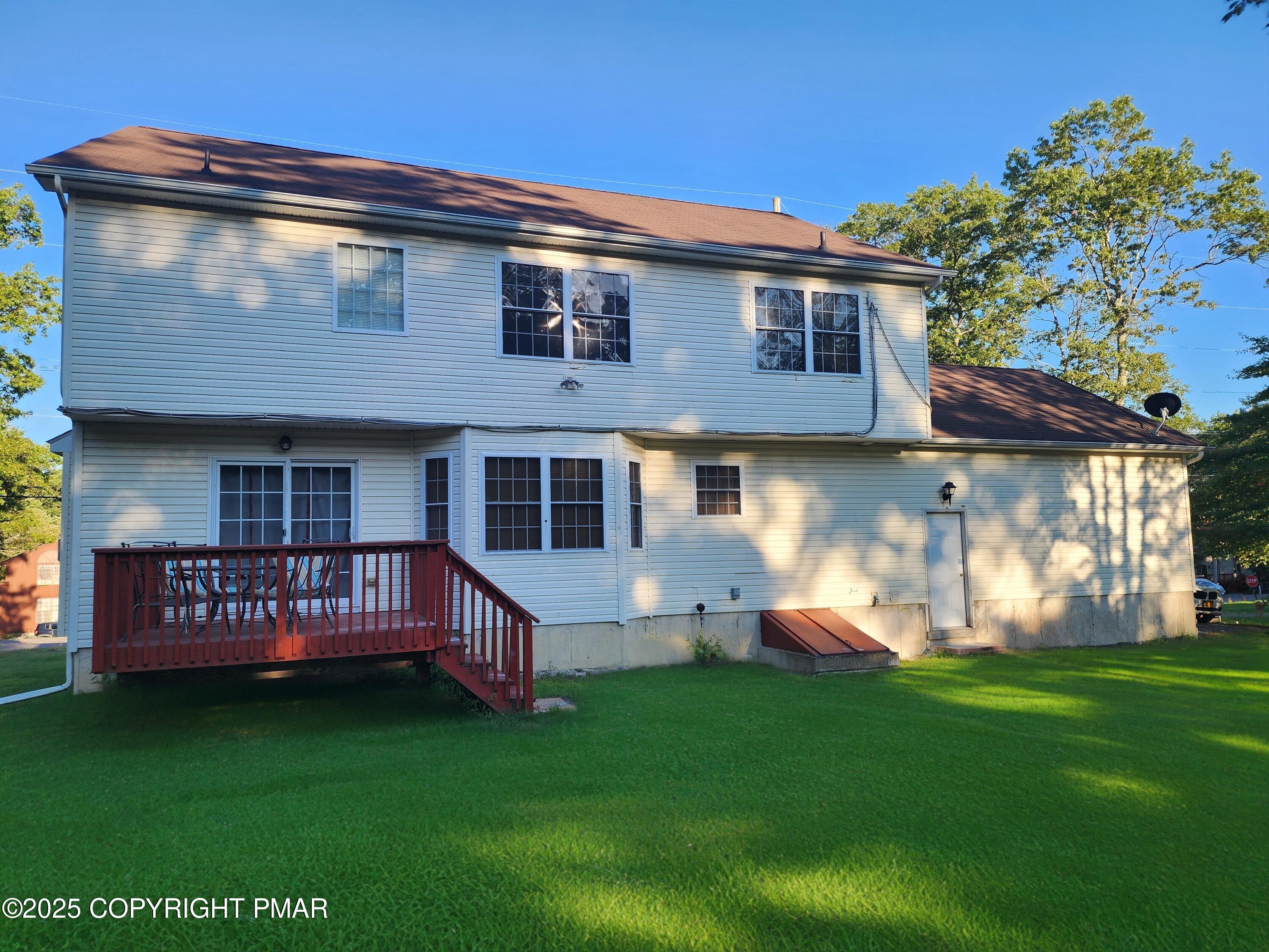283 Pocono Boulevard Bushkill, PA 18324 - Photo 2 of 44 Rear View