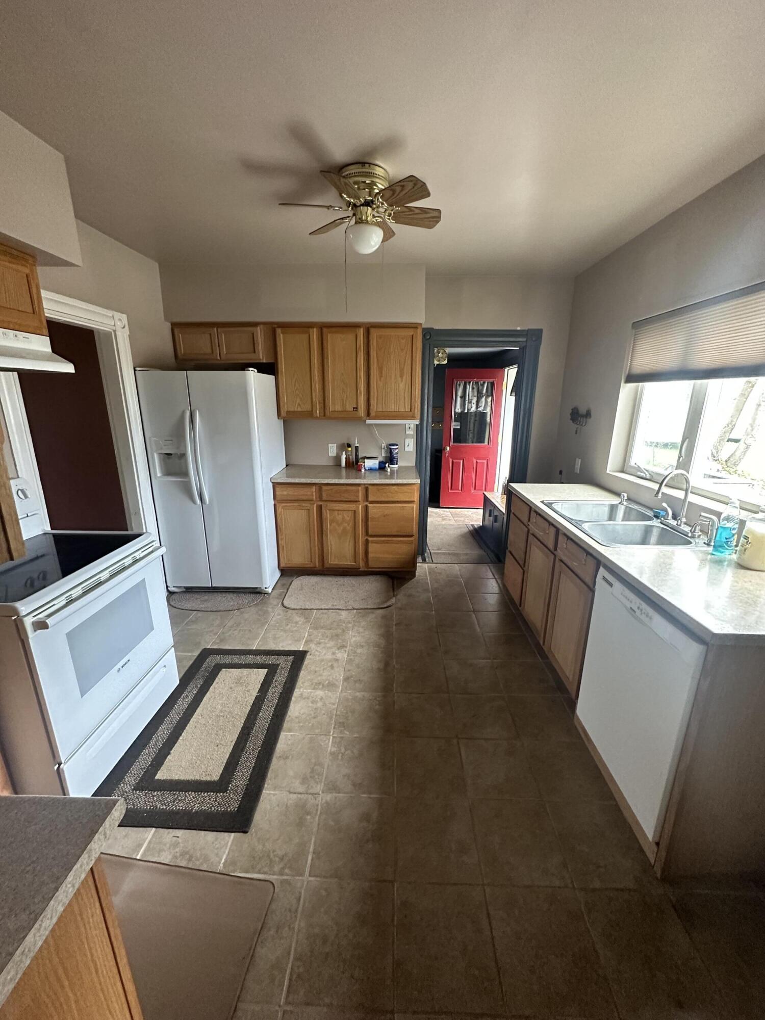 17 Pine Street East Millinocket, ME 04430 - Photo 9 of 38 7CCB2A30-FA9A-4DA6-BFC8-5C954350A2E1