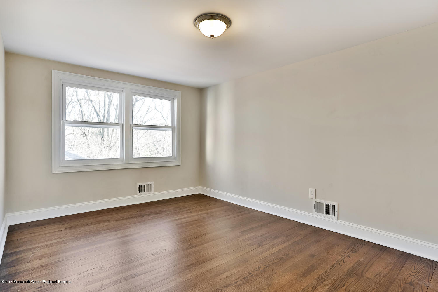 29 Clover Hill Road Colts Neck, NJ 07722 - Photo 43 of 50 29 Clover Hill Rd Colts Neck-large-036-3