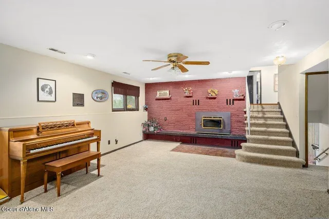 $599,000 | 301 Woodland Drive, Pinehurst, ID 83850