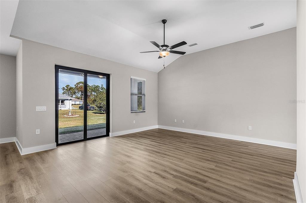 2405 Gallagher Road Dover, FL 33527 - Photo 5 of 12