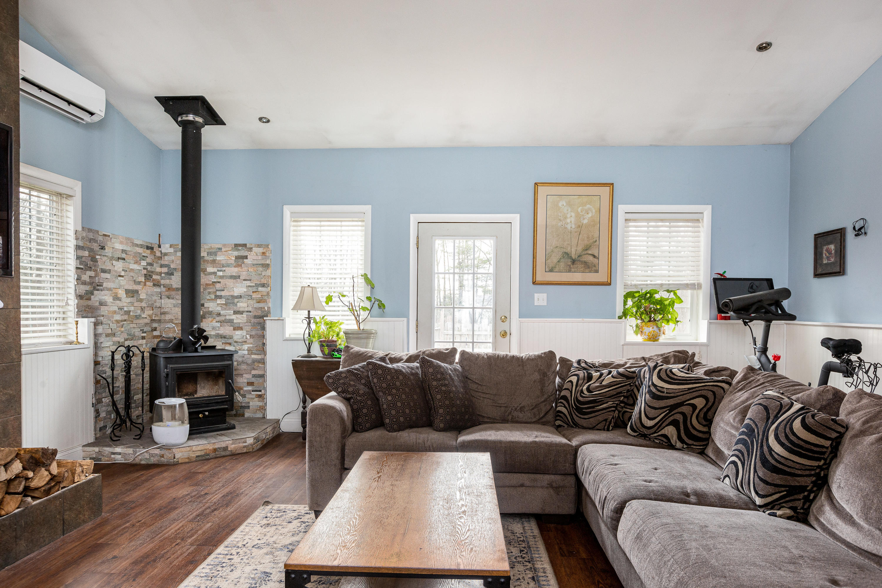 446 Intervale Road New Gloucester, ME 04260 - Photo 2 of 26 446 Intervale Rd New-print-006-001-Livng