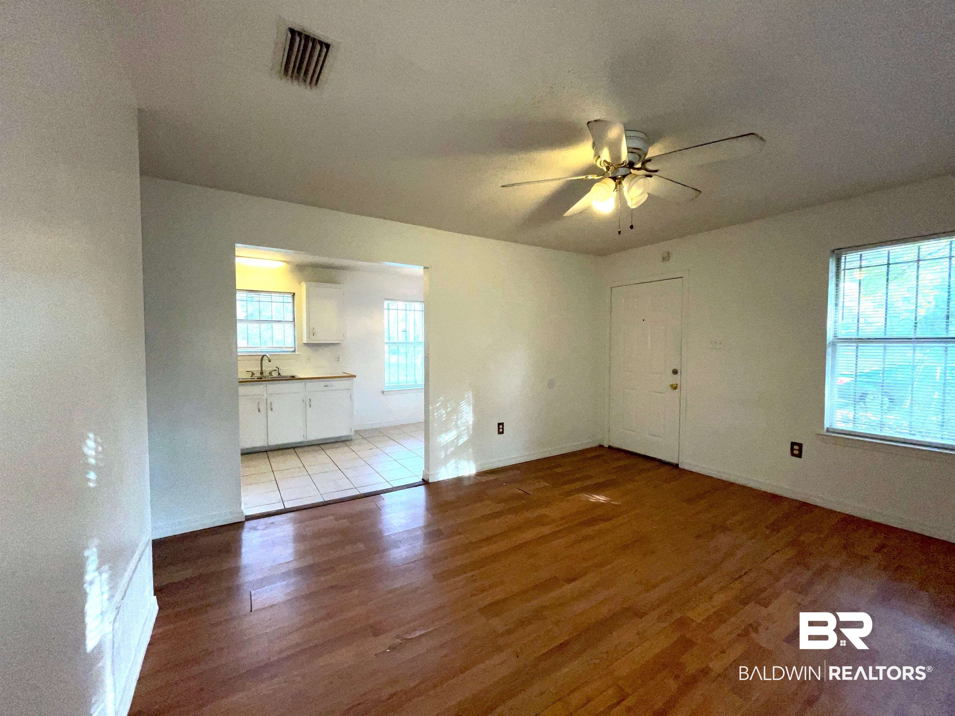 1756 Sligo Street Mobile, AL 36605 - Photo 10 of 27