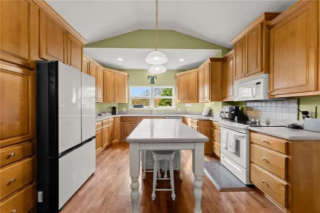 $434,999 | 82 Tom Teague Road, Cleveland, GA 30528