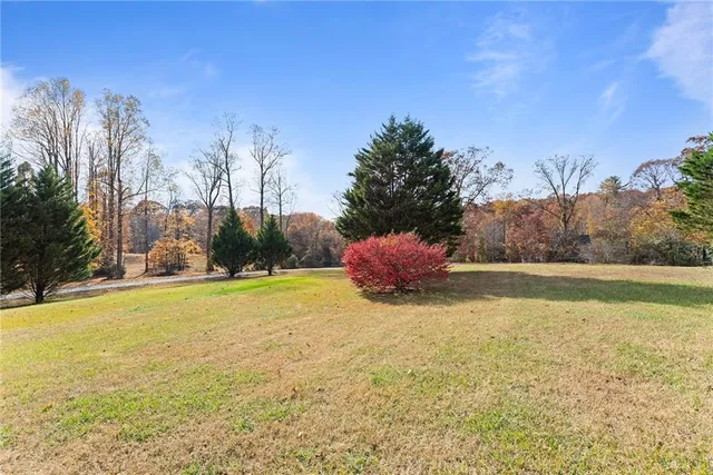 $434,999 | 82 Tom Teague Road, Cleveland, GA 30528