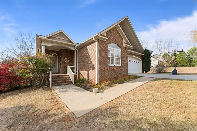 $434,999 | 82 Tom Teague Road, Cleveland, GA 30528