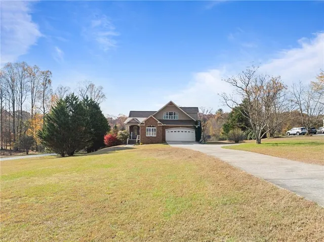 $434,999 | 82 Tom Teague Road, Cleveland, GA 30528