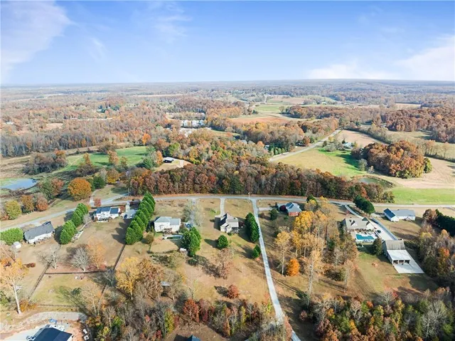 $434,999 | 82 Tom Teague Road, Cleveland, GA 30528