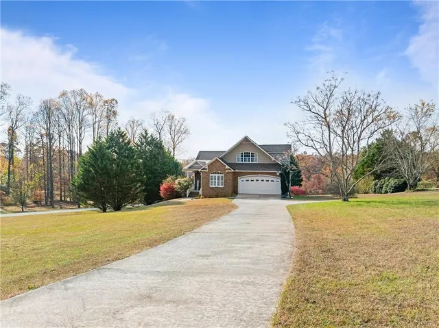 $434,999 | 82 Tom Teague Road, Cleveland, GA 30528