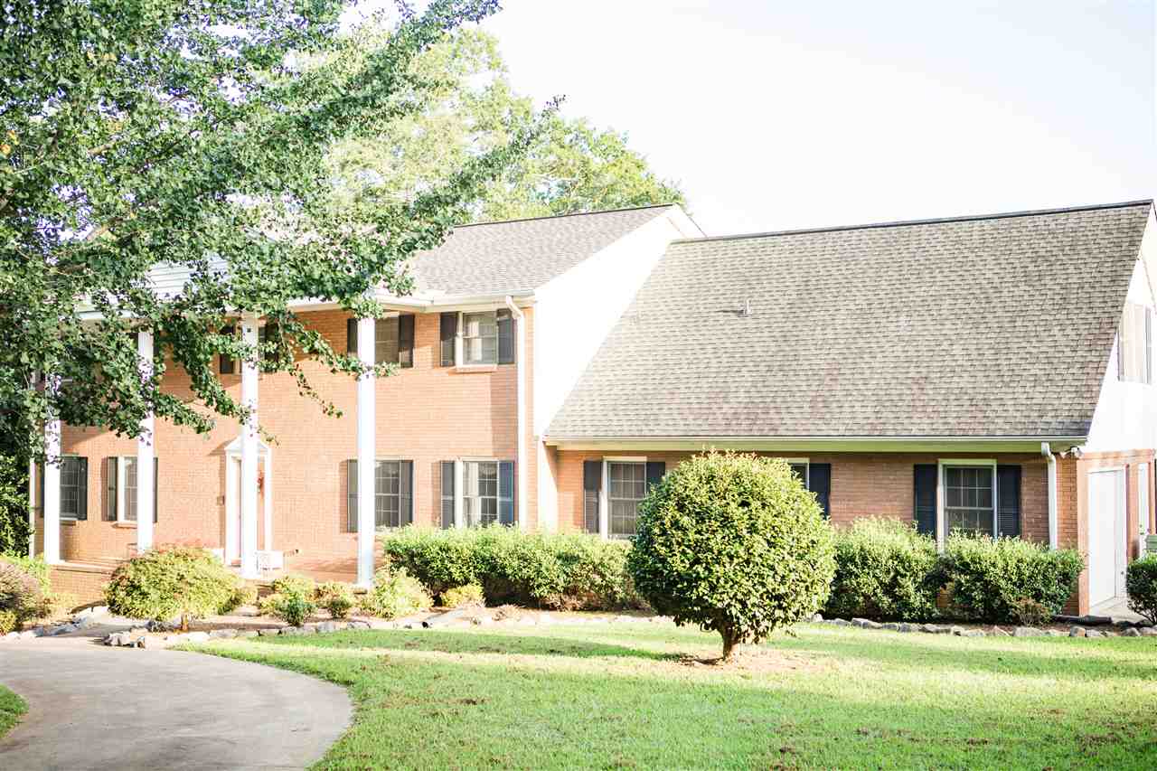 201 Riveredge Drive Moore, SC 29369 - Photo 2 of 36 Gallery Image 2