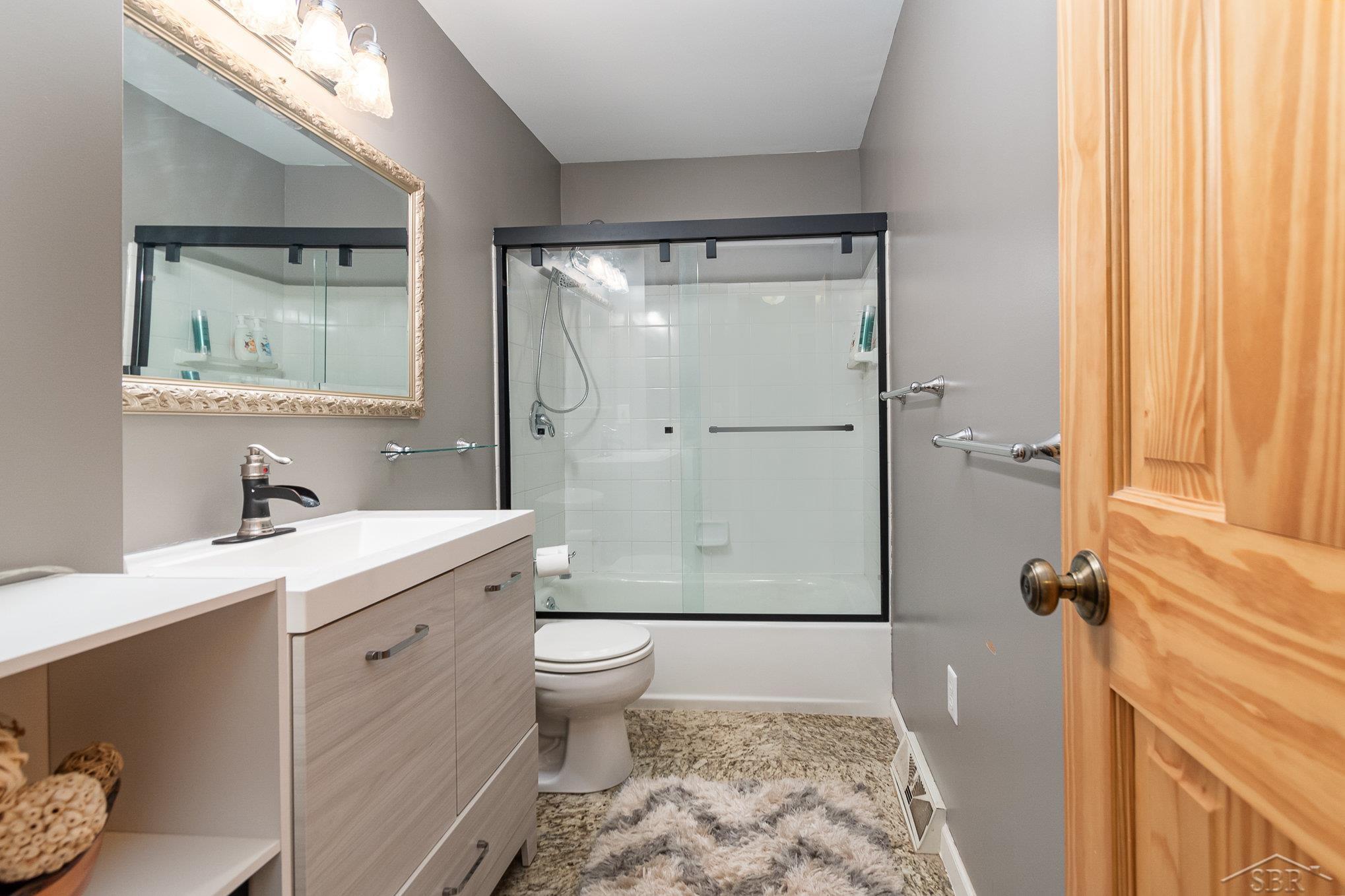 5282 Shattuck Road Saginaw, MI 48603 - Photo 23 of 26 50135314-ee3b2904-5a51-4eb4-836f-c5c0cf3243be.JPG